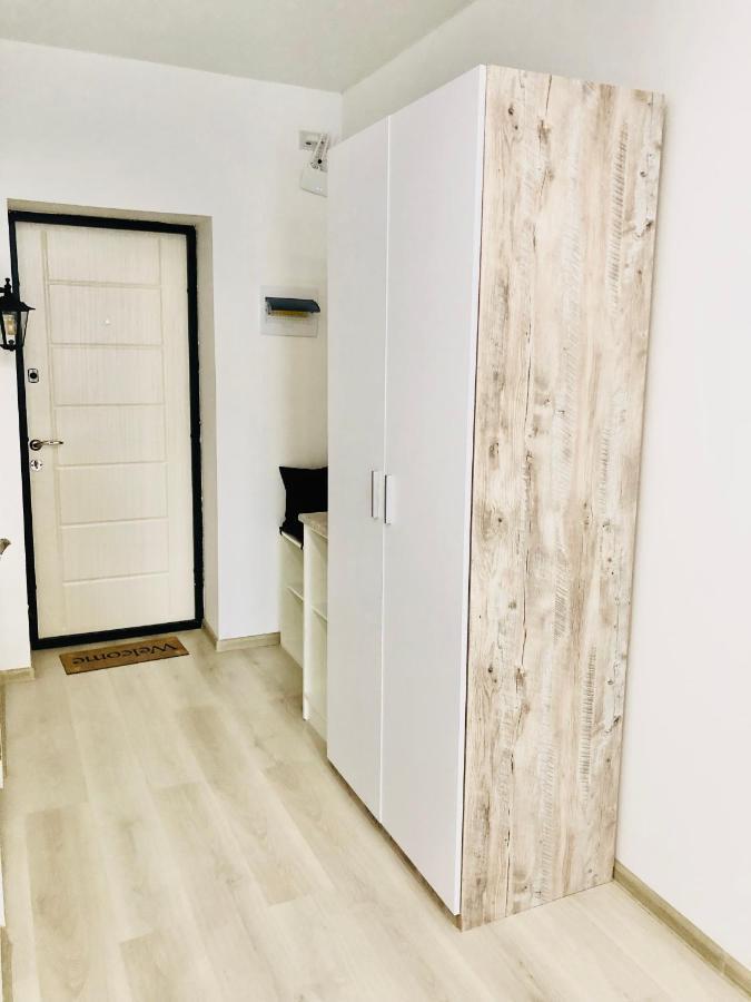 Sмарт Студія З Терасою !! Іванова 35 Yuzhne Exterior foto