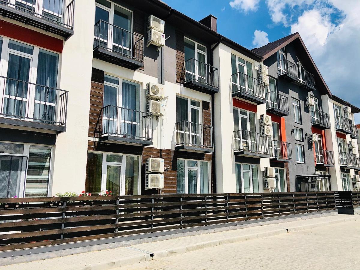 Sмарт Студія З Терасою !! Іванова 35 Yuzhne Exterior foto